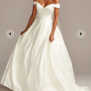 David’s bridal wedding ball gown